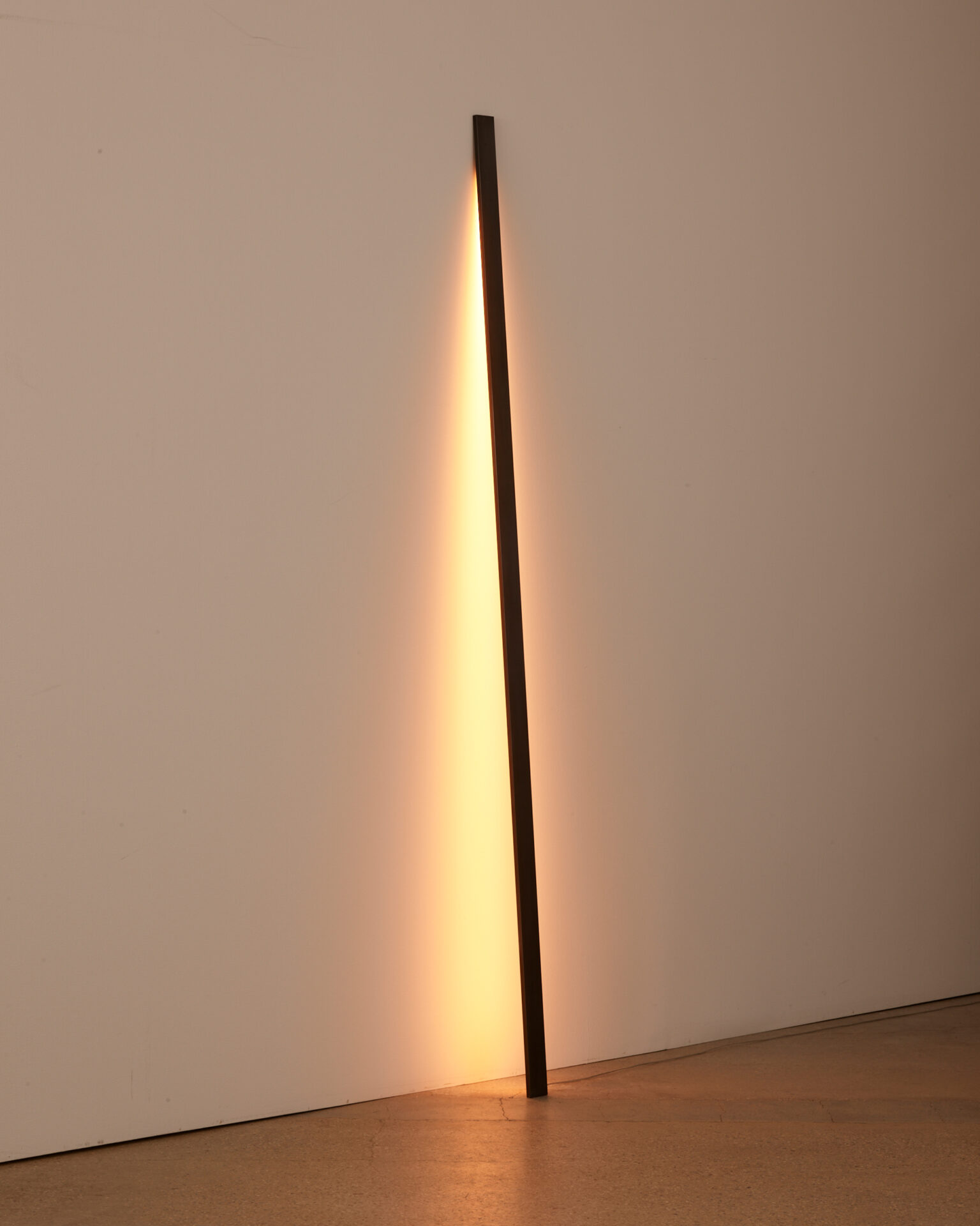 Umberto Bellardi_Barra Floor Lamp_Lighting_Studio Fenice_ (2)
