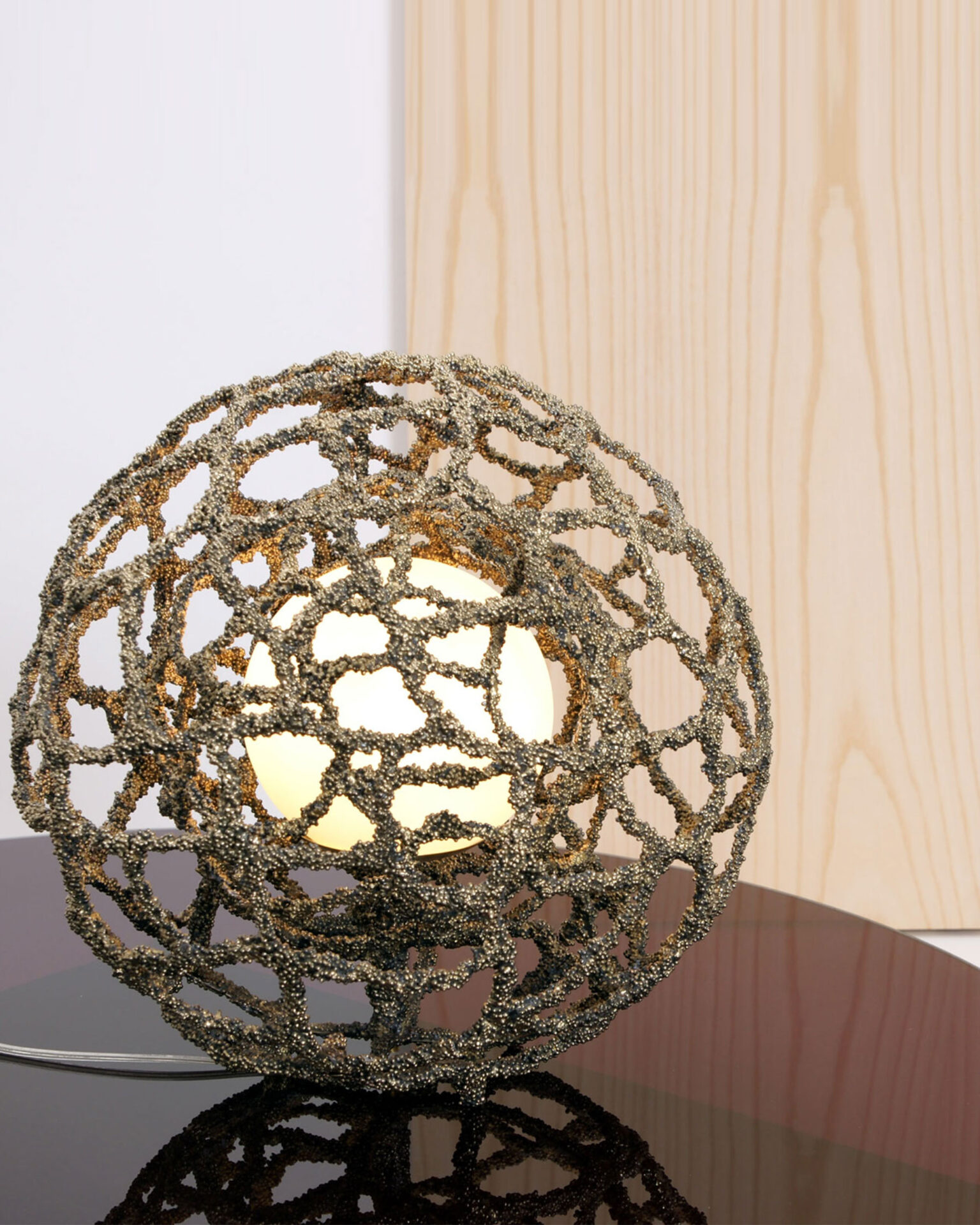 Johannes Hemann_Core Globe Table Lamp_Lighting_Studio Fenice_  (4.)