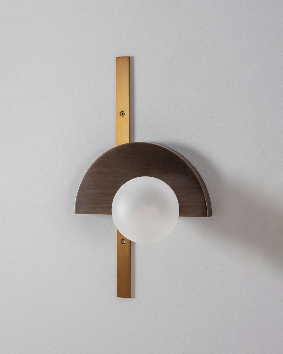 Square in Circle_Exhibition Wall Light_Lighting_Studio Fenice_1