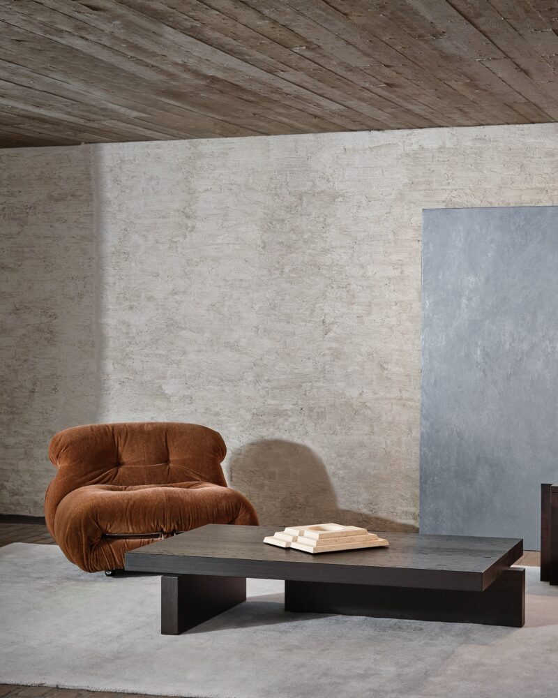 Hari Coffee Table